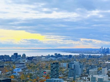 For Lease - 8 Wellesley Street Unit# 5911, Toronto, Ontario - Photo 3