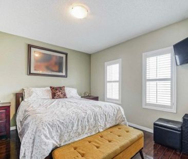 For Lease - 33 Warnford Circle, Ajax, Ontario - Photo 6