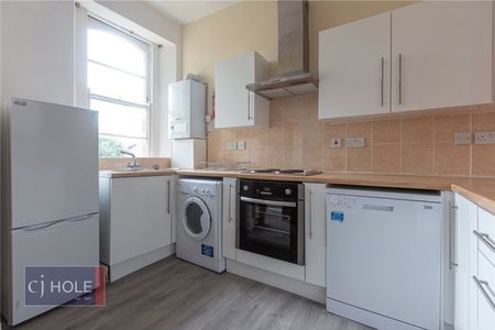 Clifton Park Road, - Photo 3