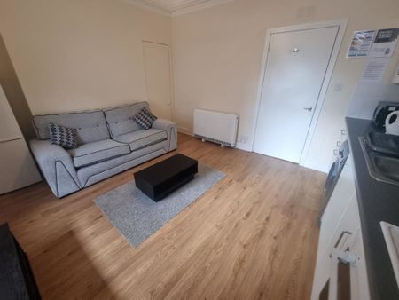 Colville Place, Flat A, Aberdeen, AB24 - Photo 3