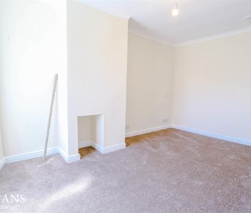 Bury Road, Haslingden, Rossendale - Photo 2