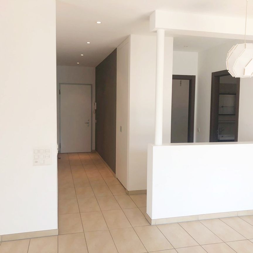2.5 Zimmer, 92 m², 3. Stock - Photo 1