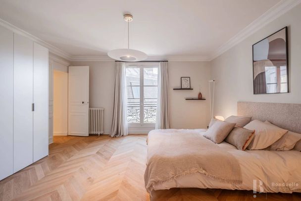 PARIS 8th District - EXCEPTIONAL FURNISHED 6 ROOMS APARTMENT - 2300 sq/ft - MADELEINE CHURCH - Photo 1