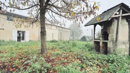 A LOUER MAISON DE TYPE 3 AVEC JARDIN ET GARAGE - SECTEUR PUGNAC - Photo 3