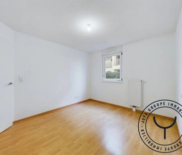 Superbe appartement avec jardin et terrasse à deux pas du centr - Photo 4