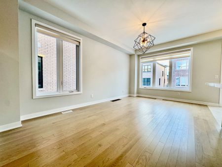 For Lease - 12 Harvey Bunker Crescent, Markham, Ontario - Photo 2