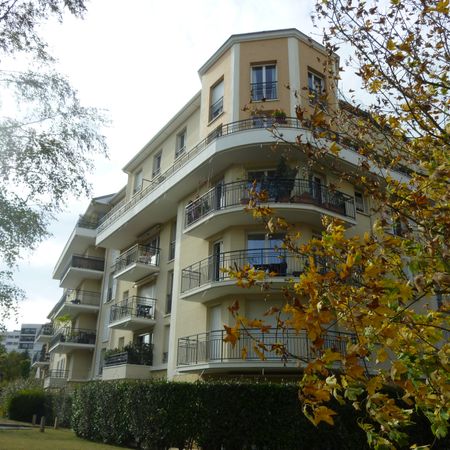 Location Appartement 3 pièces 55m² POISSY 78300 - Photo 4