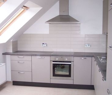 Appartement te huur in Genk voor € 685 met 1 slaapkamer - Photo 1