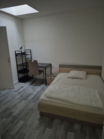 Location Appartement 30m² DOUAI 59500 - Photo 5