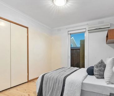 1/15 Coorigil Road, Carnegie VIC 3163 - House For Rent | Domain - Photo 6
