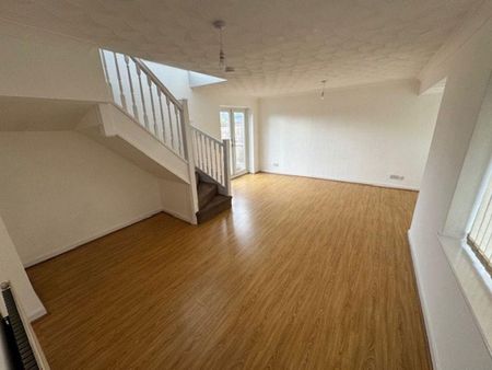 2 bedroom townhouse to rent - Photo 5