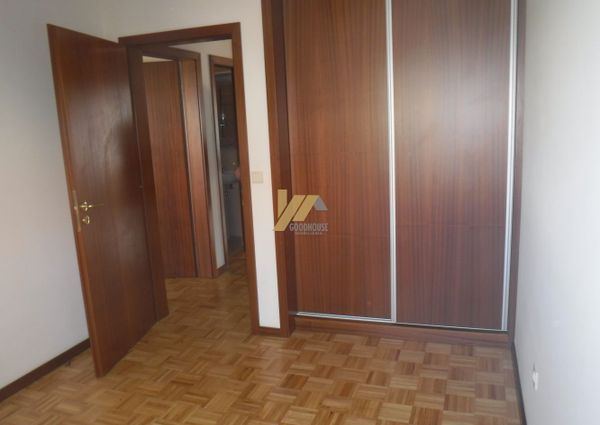 Apartamento T3 em Porto