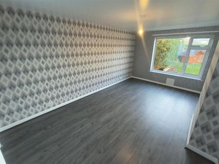 3 bedroom property to rent - Photo 2