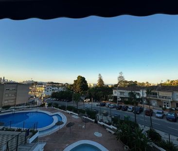 Alquiler de piso en Avenida Costa del Sol - Photo 1