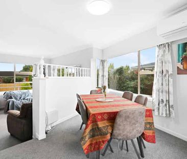 14 Egmont Street - Photo 2