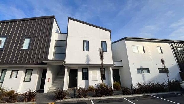 Upper Riccarton - Photo 1