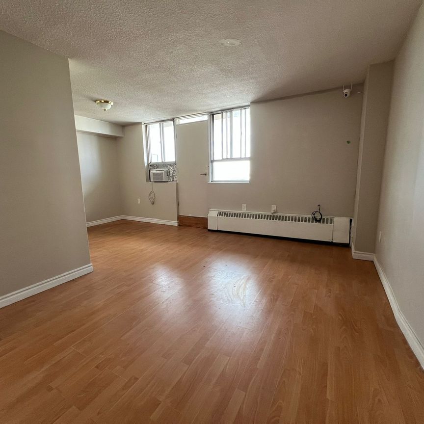 For Lease - 100 Dundalk Drive Unit# 614, Toronto, Ontario - Photo 1