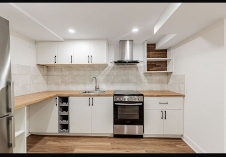 For Lease - 26 Reid Manor, Toronto, Ontario - Photo 3