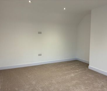 Spinney Road, Irthlingborough, NN9 - Photo 3
