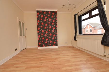 2 Bedroom Terraced House - Photo 5