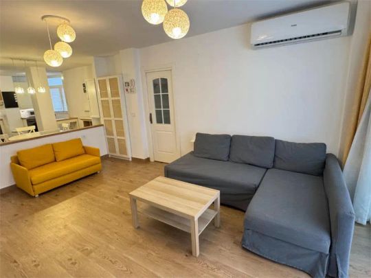Piso de alquiler en Calle Brahms, 6, Los Guindos - Parque Mediterráneo - Santa Paula - Photo 1