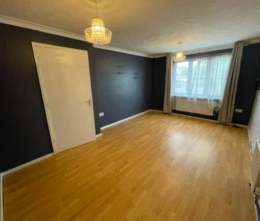3 bedroom detached to rent Coles Avenue, Leadenhall, Milton Keynes - Photo 2