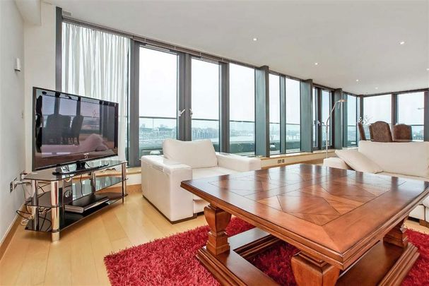 3 bedroom flat to rent - Photo 1