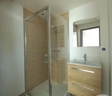 Location Appartement 1 pièce 35m² CHERBOURG-EN-COTENTIN 50100 - Photo 3