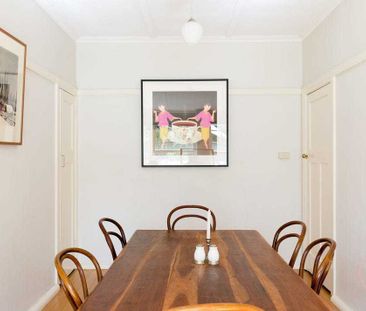 8 Macquarie Street, Barton - Photo 4