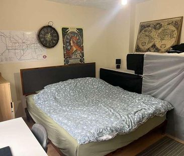 Hayward Gardens, Putney Sw, London, SW15 - Photo 5