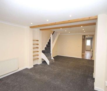 Worsley Road, Newport, PO30 - Photo 3