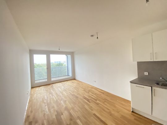 ERSTBEZUG Top Wohnung U3 2 Zimmer + Loggia - 1 bedroom apartment + loggia U3 + TG Parkplatz - Photo 1