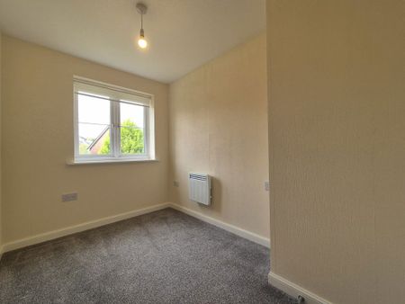 Golden Orchard, Halesowen, B62 - Photo 5