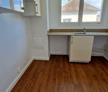 Location Appartement PETIT COURONNE - Photo 6