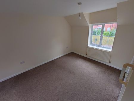 2 bedroom coach house to rent - Photo 5