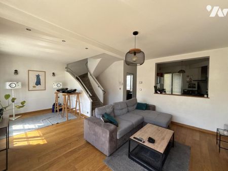 T4 en triplex quartier St Leu - Photo 2