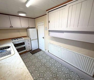 Helmshore Road, Holcombe, BL8 - Photo 6