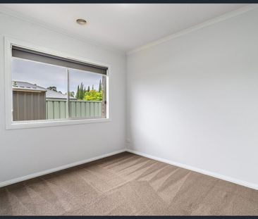 Spacious & Comfortable Family Living in Prime Epsom Location - Photo 5