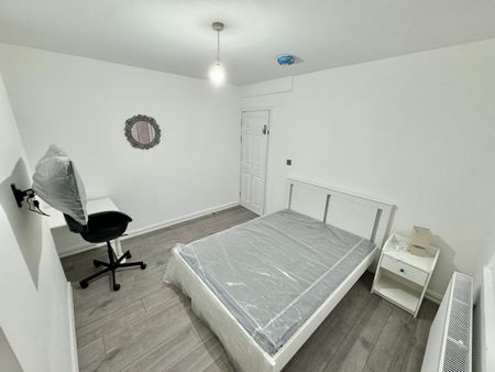 3 bedroom house to rent - Photo 2