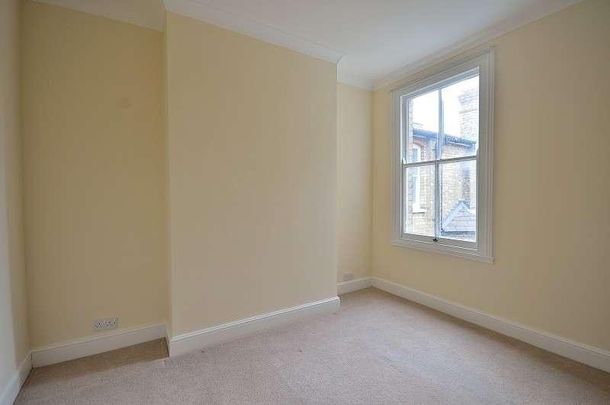 Harlech Road, Southgate, London, N14 - Photo 1