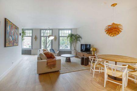 Derde Kostverlorenkade | Two Bedrooms | Canal view | First Floor - Photo 3