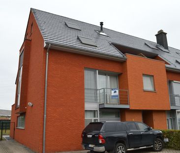 TE HUUR: Appartement met 2 slaapkamers en ruim terras te Zonhoven! - Photo 2