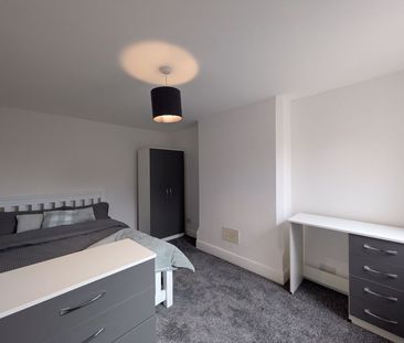 Harrington Drive, Nottingham - Photo 4