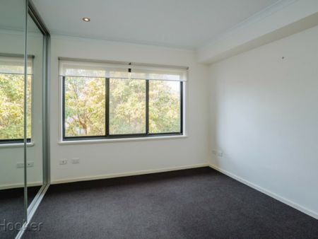 122/215 Stirling Street, PERTH - Photo 3