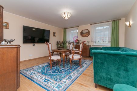 PIĘTRO DOMU, BEZCZYNSZOWE Z GARAŻEM NA POGODNIE - Zdjęcie 3