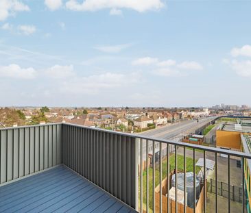 New Road, Dagenham, RM9 - Photo 2