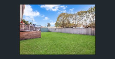 Luxury Family brick house - Photo 2