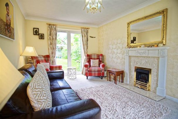 3 bedroom detached house to rent - Photo 1