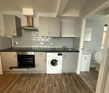 1 bedroom flat to rent - Photo 6