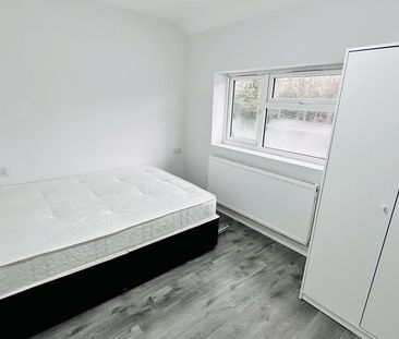 House share to rent - Photo 6